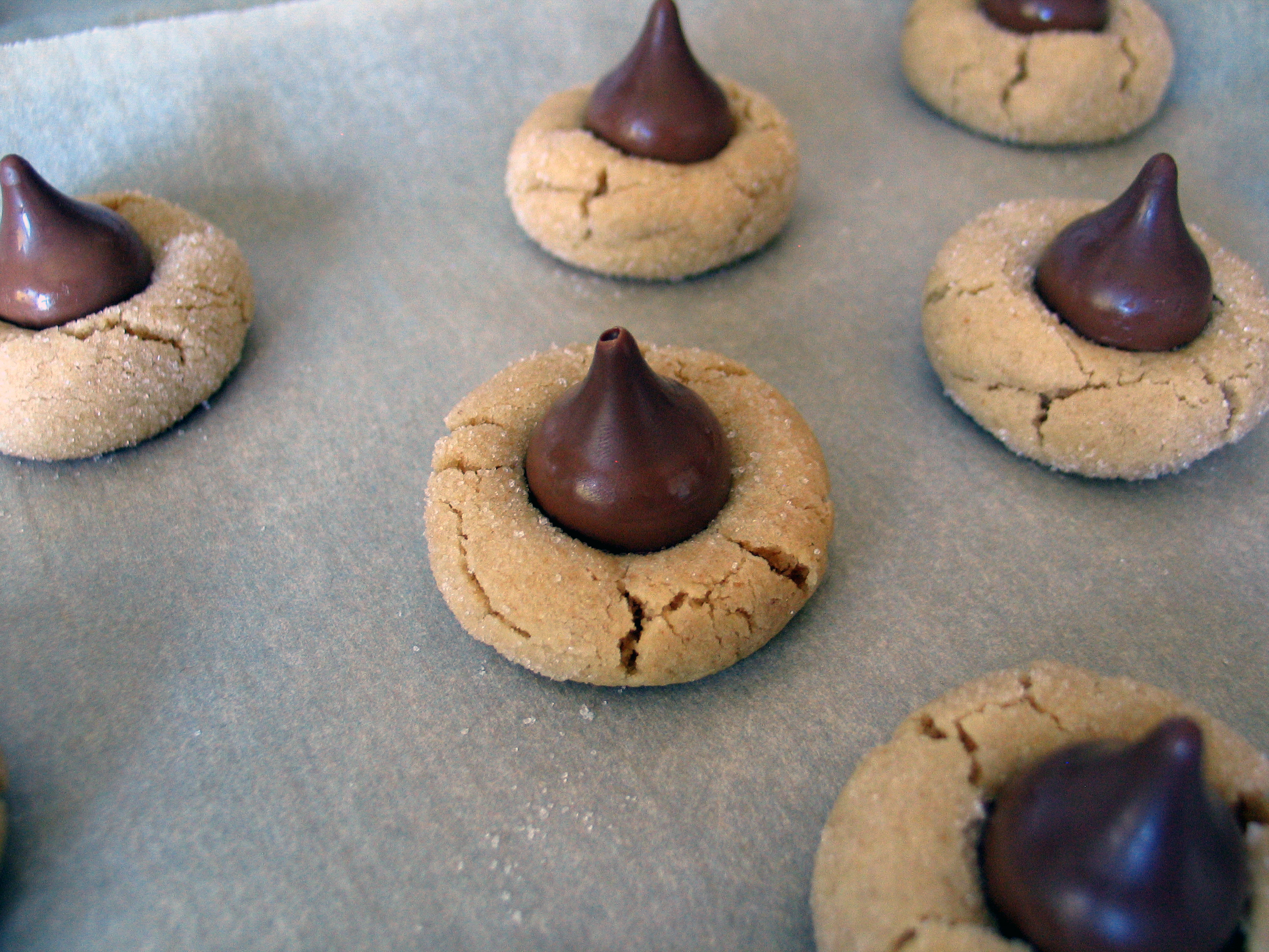 Kiss Cookies